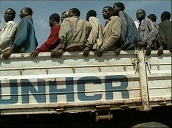 UNHCR vehicles full of people driving out of civil war refugee camp&sbquo;  Rwanda