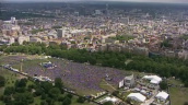 Crowd gathered in Hyde Park&sbquo;  London stretching out behind&sbquo; Party in the Park; 11 July 2004