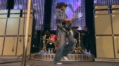 Lenny Kravitz playing guitar&sbquo;  Party in the Park&sbquo; Hyde Park&sbquo; 11 July 2004